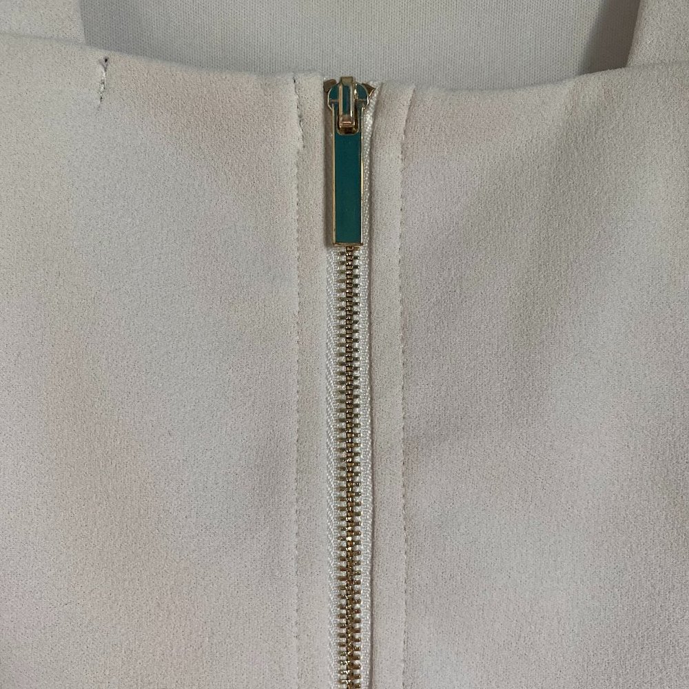 Dynamite Cropped Tank - Picture 4 of 4